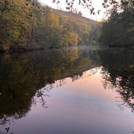 Chambre Sur Une Ile Saint-Bonnet-de-Rochefort Dış mekan fotoğraf