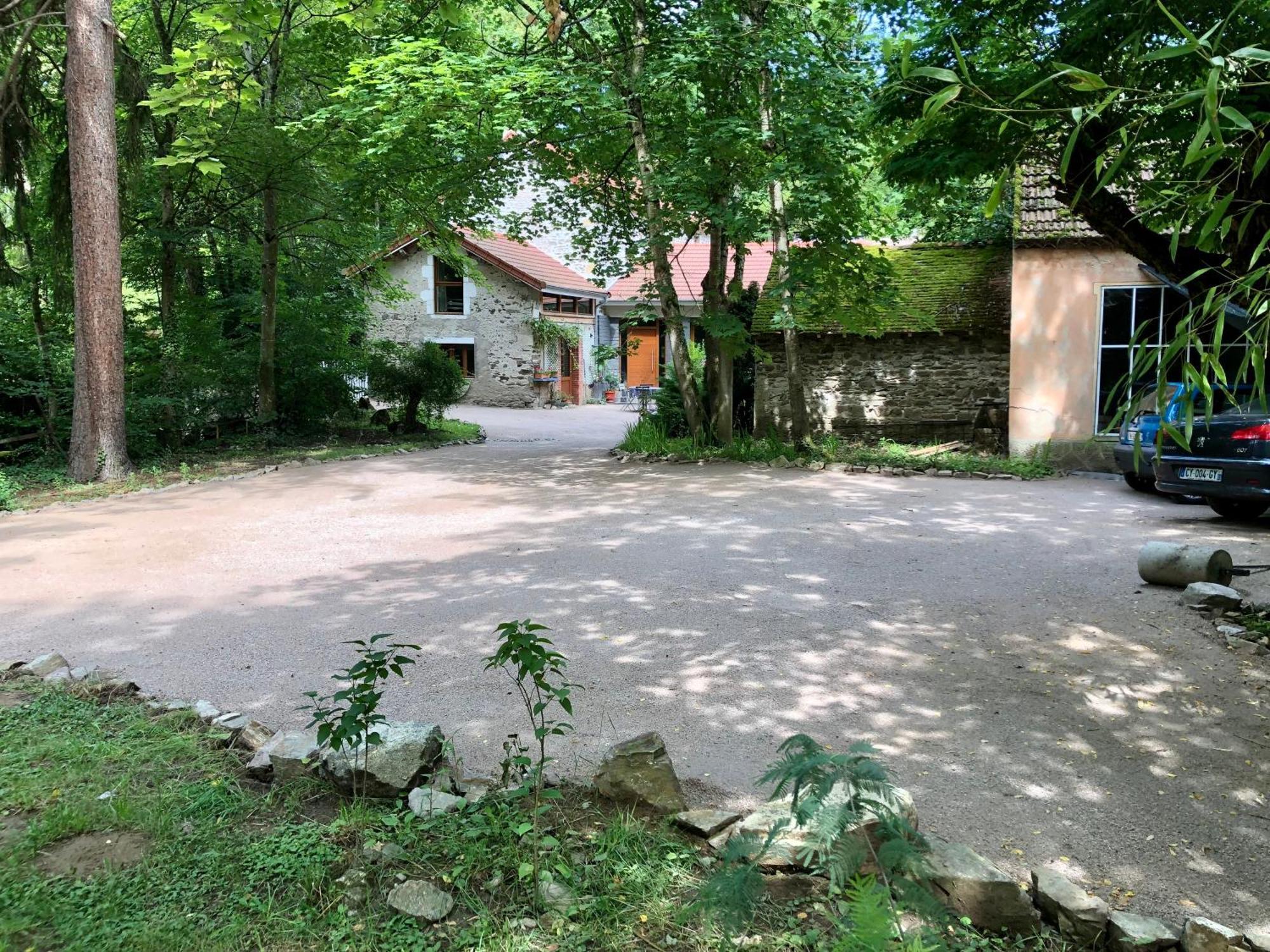 Chambre Sur Une Ile Saint-Bonnet-de-Rochefort Dış mekan fotoğraf